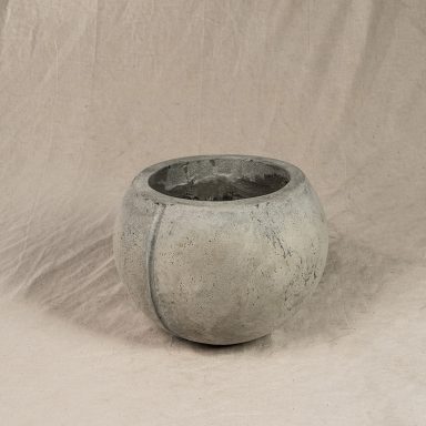 Ben_Nettles_Modern_Concrete_Design_small_sphere_planter